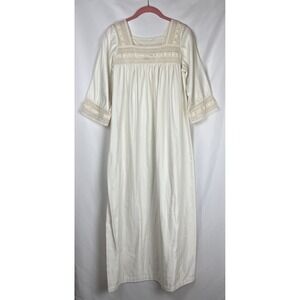 Bert Yelin for Iris Vintage Nightgown White Lace Petite S/M Coquette Cottagecore